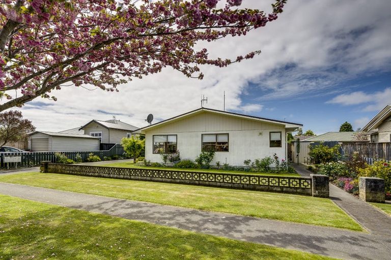 Photo of property in 1/802 Victoria Street, Parkvale, Hastings, 4122