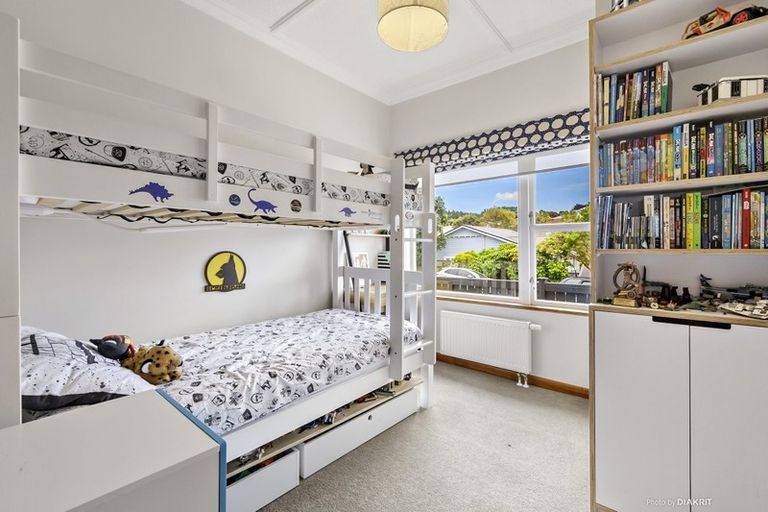 Photo of property in 28 Eden Street, Island Bay, Wellington, 6023