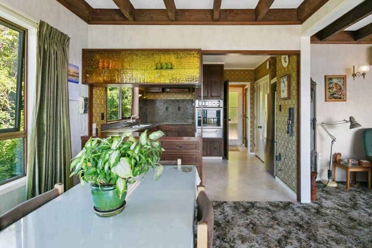 Photo of property in 90 Wakeman Road, Acacia Bay, Taupo, 3330