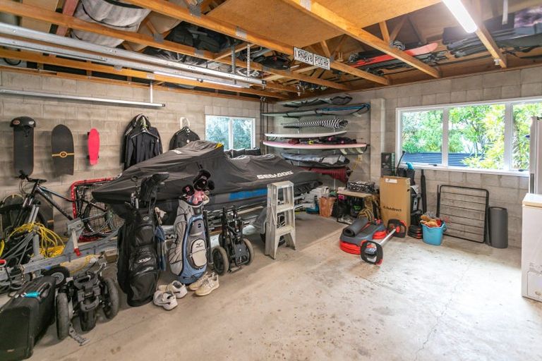 Photo of property in 163 Ocean Beach Road, Tairua, 3508