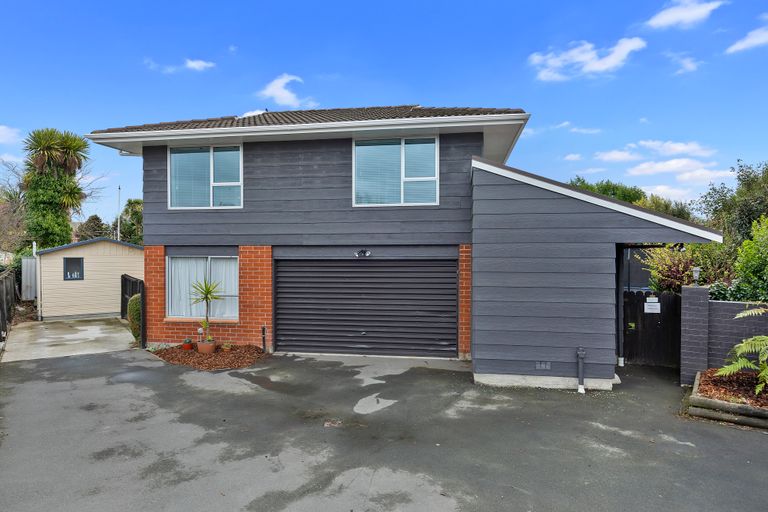 Photo of property in 19 Townshend Crescent, Halswell, Christchurch, 8025