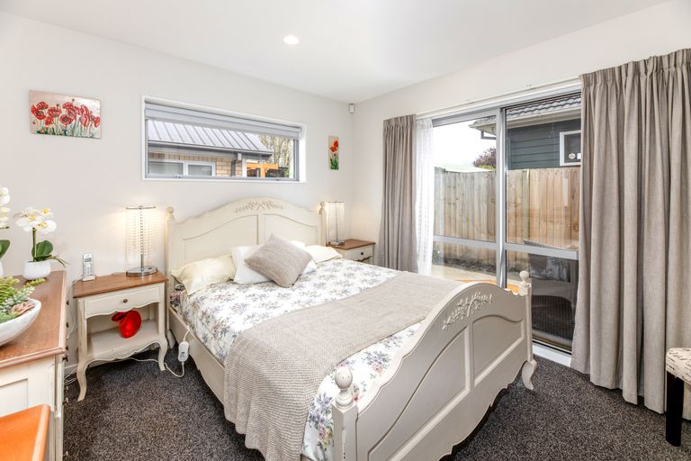 Photo of property in 1/323 Wairakei Road, Burnside, Christchurch, 8053