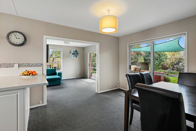 Photo of property in 19 Townshend Crescent, Halswell, Christchurch, 8025