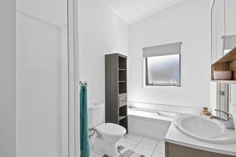 Photo of property in 10 Rochdale Way, Stoke, Nelson, 7011