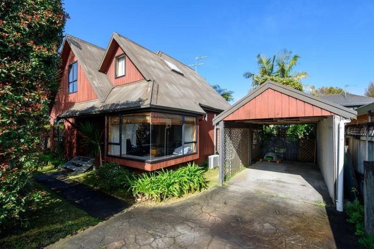 Photo of property in 13a Ambury Avenue, Royal Oak, Auckland, 1023