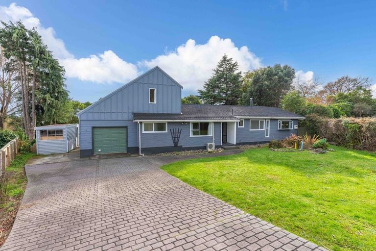 Photo of property in 27 Ruru Street, Waikanae, 5036