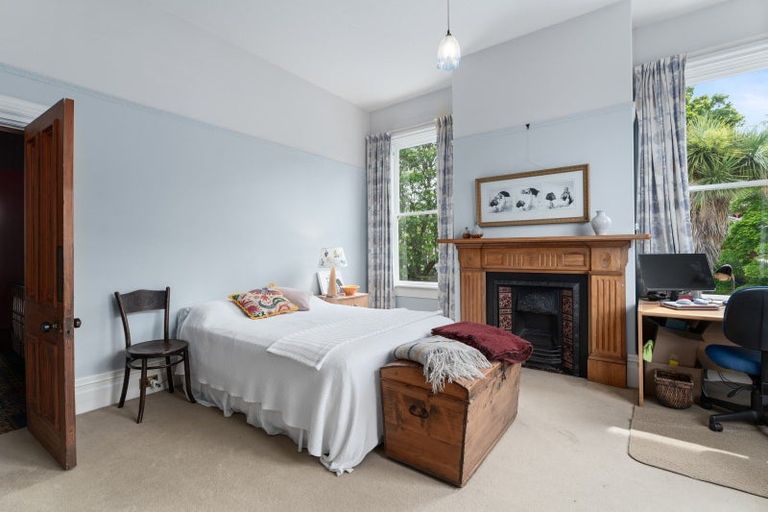 Photo of property in 2 Fifield Street, Roslyn, Dunedin, 9010