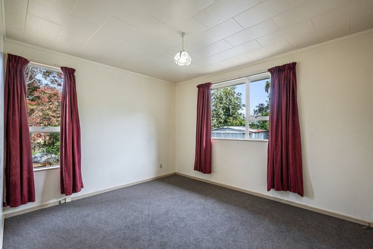 Photo of property in 84 Pasadena Crescent, Totara Park, Upper Hutt, 5018
