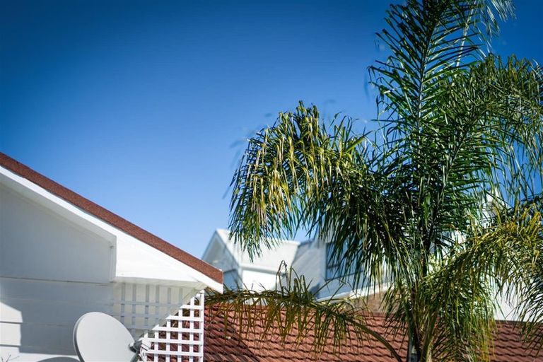 Photo of property in 6 Merehai Place, Snells Beach, 0920