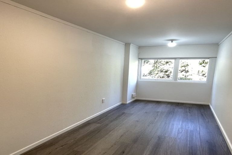 Photo of property in 54 Monarch Avenue, Hillcrest, Auckland, 0627