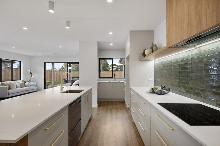 Photo of property in 114 Churcher Street, Maewa, Feilding, 4702