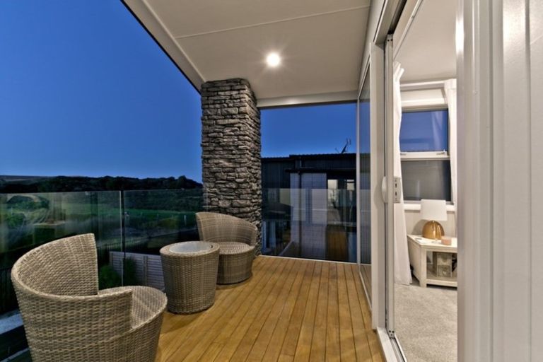 Photo of property in 45 Bounty Road, Long Bay, Auckland, 0630