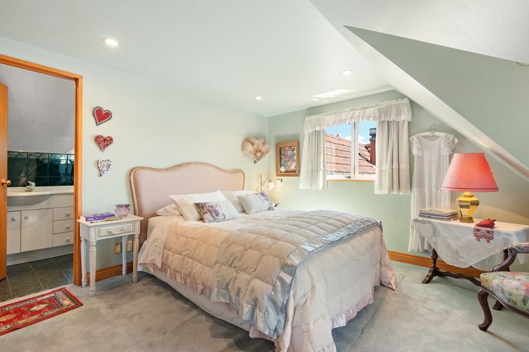 Photo of property in 28 Ings Avenue, Saint Clair, Dunedin, 9012