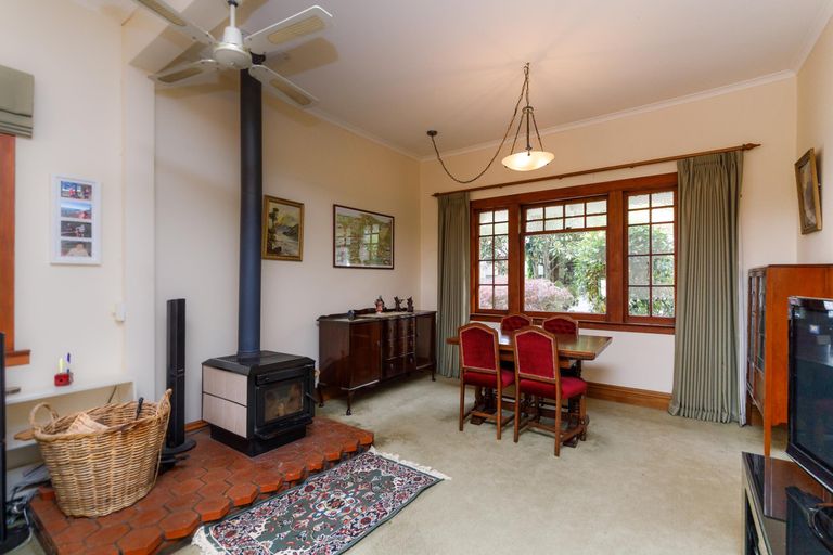 Photo of property in 85 Victoria Avenue, Palmerston North, 4410