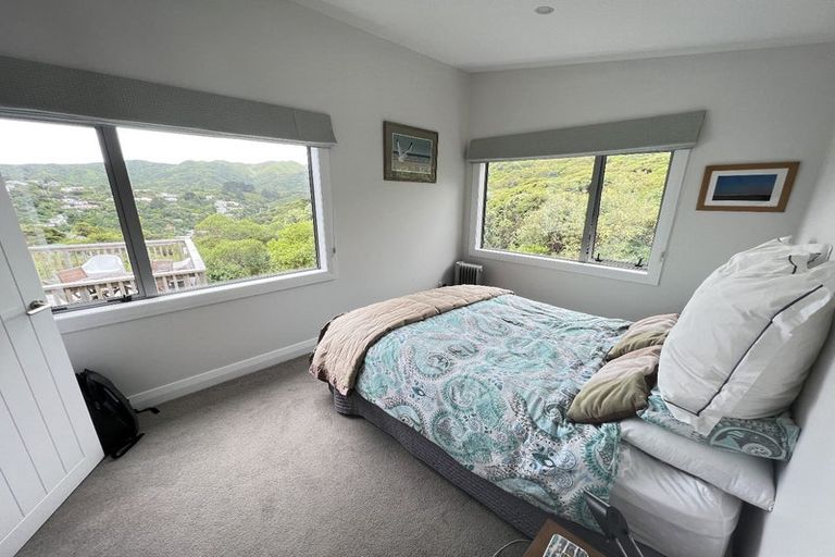 Photo of property in 14 Roys Road, Plimmerton, Porirua, 5026