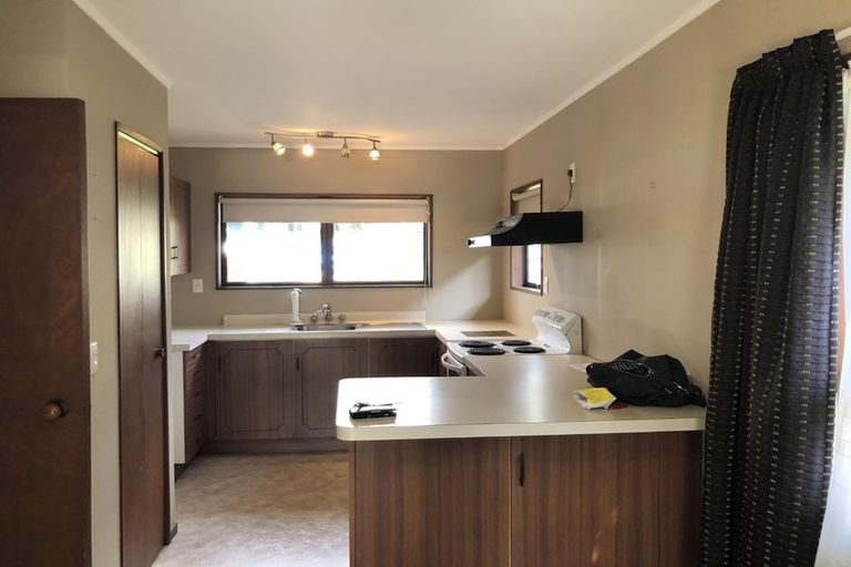 Photo of property in 2/7 Crawford Crescent, Te Kamo, Whangarei, 0112