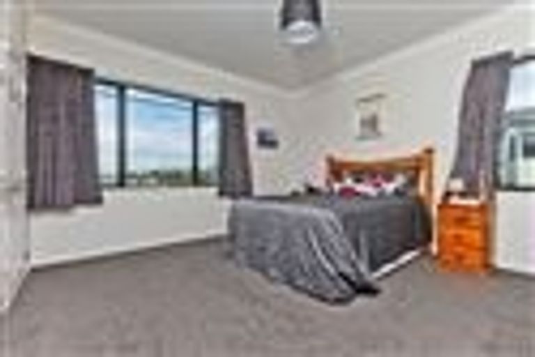 Photo of property in 9 Wentwood Place, Torbay, Auckland, 0630