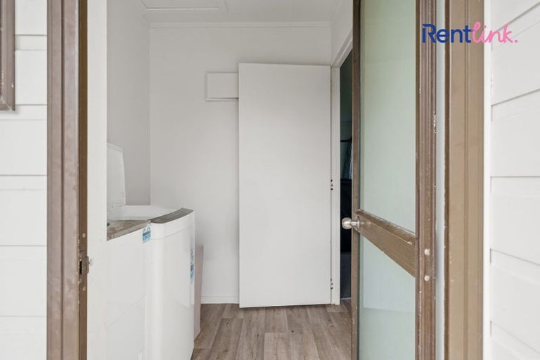 Photo of property in 43a Lyn Grove, Papamoa Beach, Papamoa, 3118