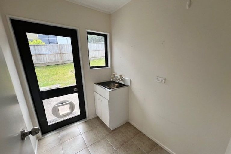 Photo of property in 39 Ardern Avenue, Stanmore Bay, Whangaparaoa, 0932