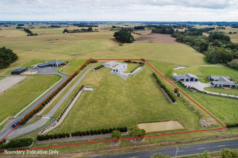 Photo of property in 637 Mount Stewart Halcombe Road, Halcombe, Feilding, 4779