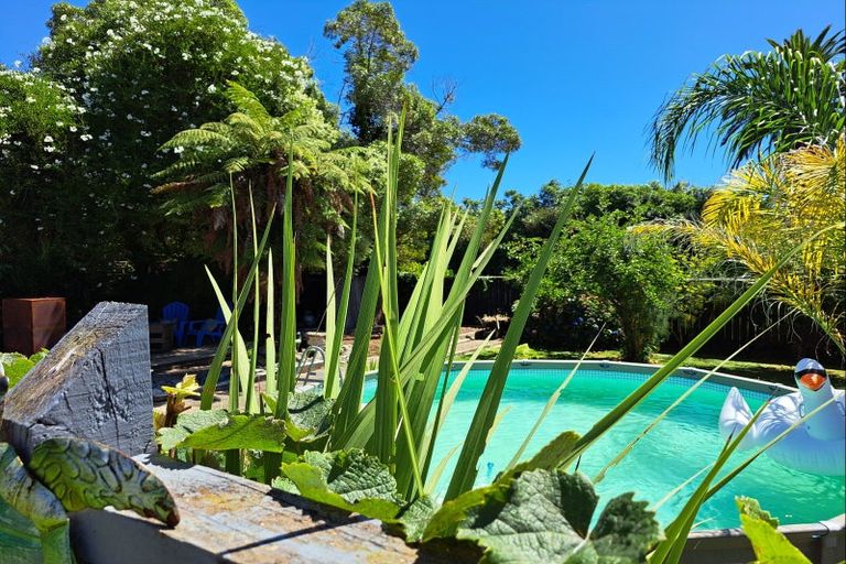 Photo of property in 261 Cambridge Street, Levin, 5510