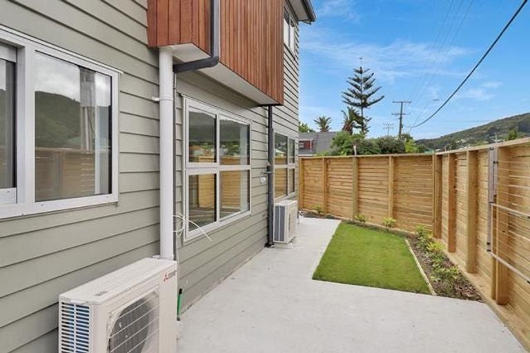 Photo of property in 38 Nile Street, Waterloo, Lower Hutt, 5011