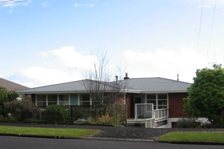 Photo of property in 37 Kakanui Avenue, Hillcrest, Hamilton, 3216