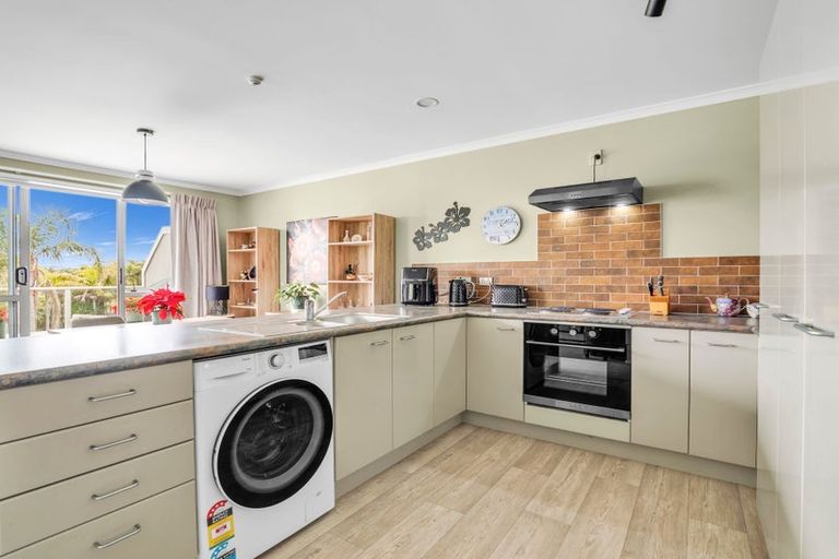 Photo of property in 7/340n Gulf Harbour Drive, Gulf Harbour, Whangaparaoa, 0930