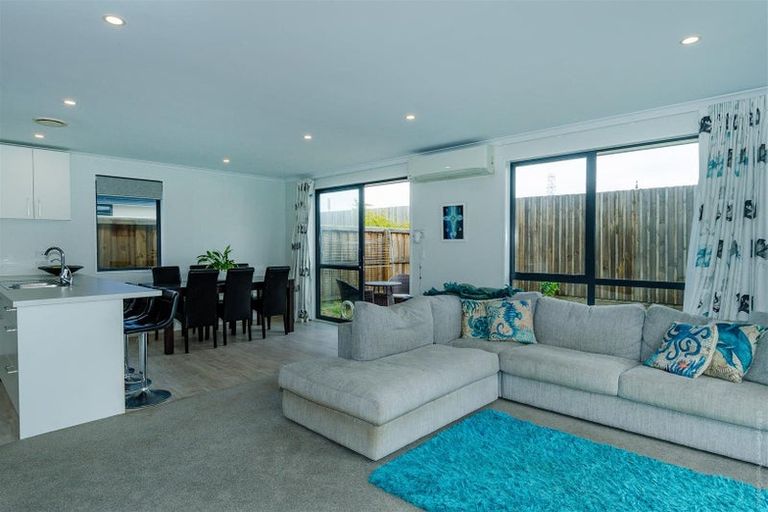 Photo of property in 17 Eric Melrose Lane, Halswell, Christchurch, 8025