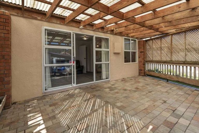 Photo of property in 1289 High Street, Taita, Lower Hutt, 5011