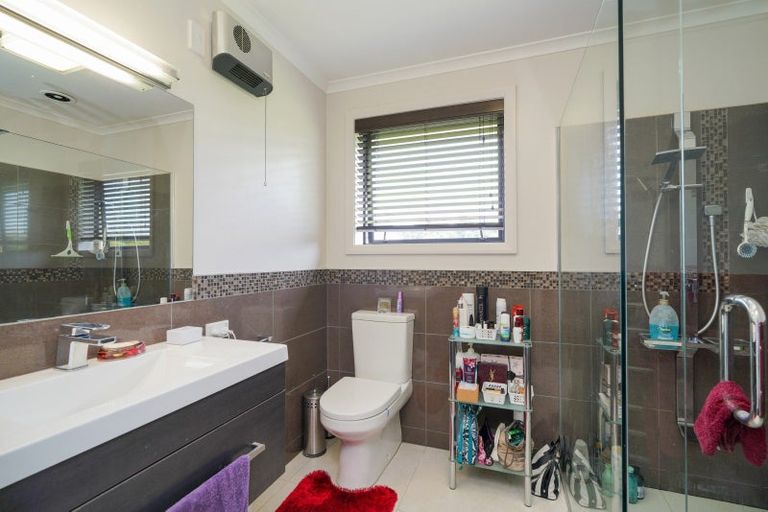 Photo of property in 170 Oreti Road, Otatara, Invercargill, 9879