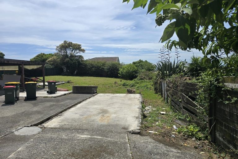 Photo of property in 1 Tawa Crescent, Manurewa, Auckland, 2102