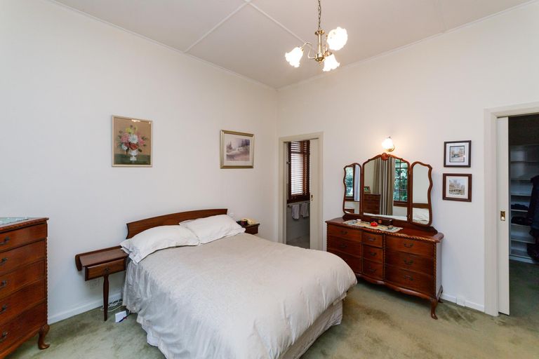 Photo of property in 85 Victoria Avenue, Palmerston North, 4410