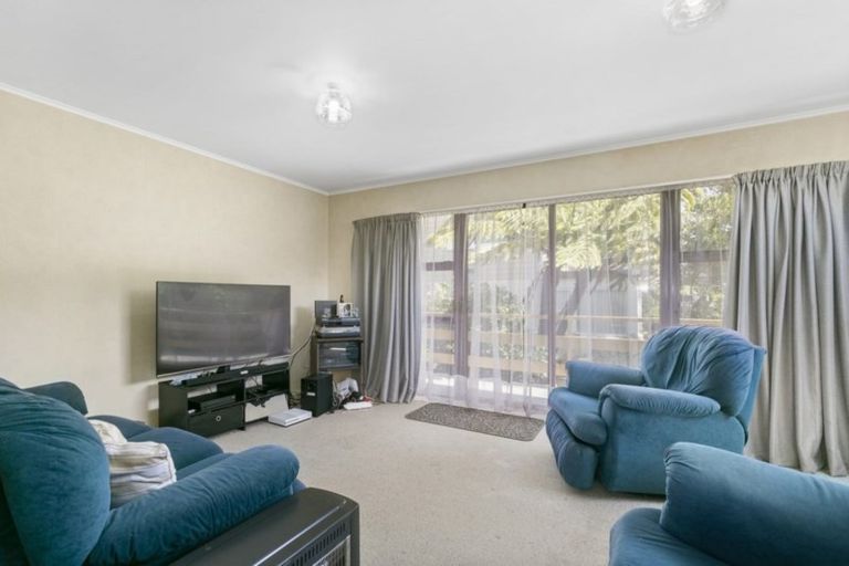 Photo of property in 9a City View Grove, Harbour View, Lower Hutt, 5010
