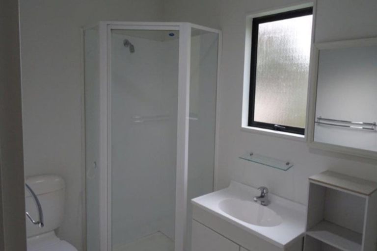 Photo of property in 25 Seaview Crescent, Picton, 7220