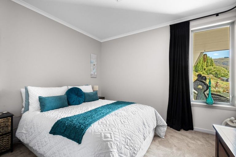 Photo of property in 9 Selkirk Street, Roxburgh, 9500