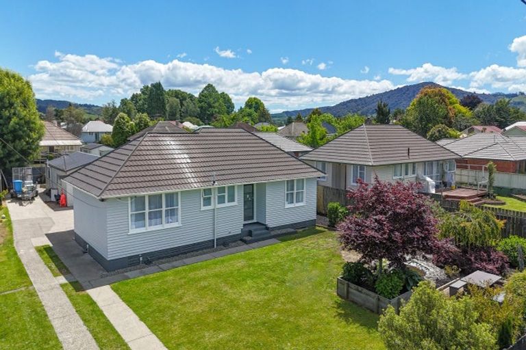 Photo of property in 11 Puriri Crescent, Hillcrest, Rotorua, 3015