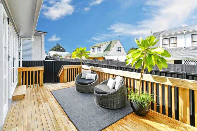 Photo of property in 45a Jellicoe Road, Manurewa, Auckland, 2102