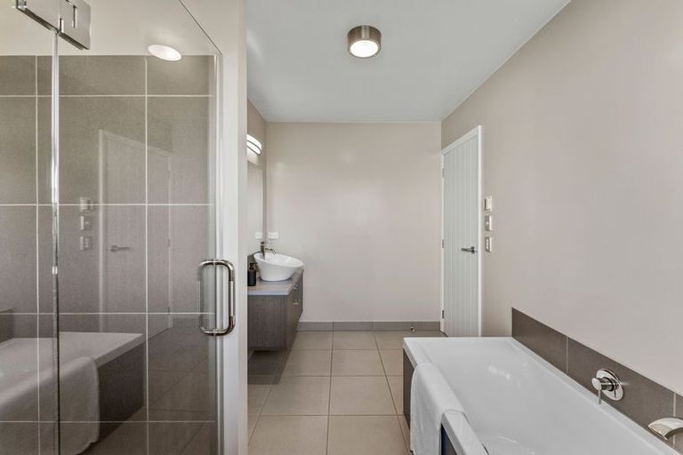 Photo of property in 102 Kilkenny Place, Wakefield, 7095