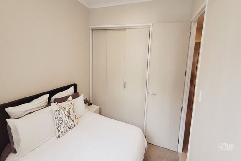 Photo of property in 56 Rangihina Road, Hobsonville, Auckland, 0616