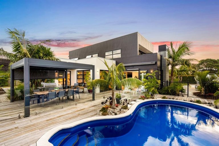 Photo of property in 243 Mangatawhiri Road, Omaha, Warkworth, 0986