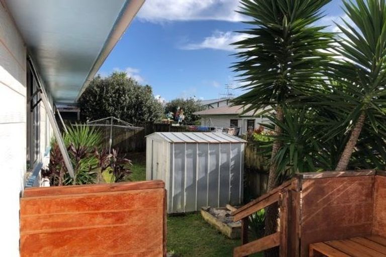 Photo of property in 2/16 Bloomfield Place, Onerahi, Whangarei, 0110
