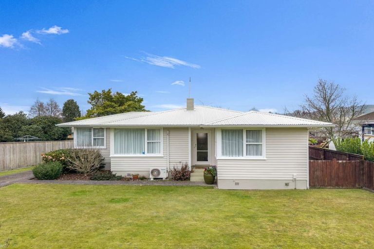 Photo of property in 40 Roger Street, Pukehangi, Rotorua, 3015