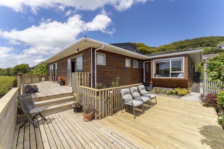 Photo of property in 37 Bosun Terrace, Whitby, Porirua, 5024