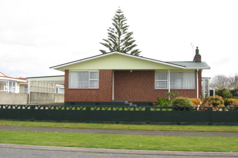 Photo of property in 50 Cutfield Street, Inglewood, 4330