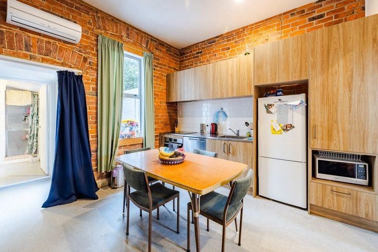 Photo of property in 94 Dundas Street, North Dunedin, Dunedin, 9016