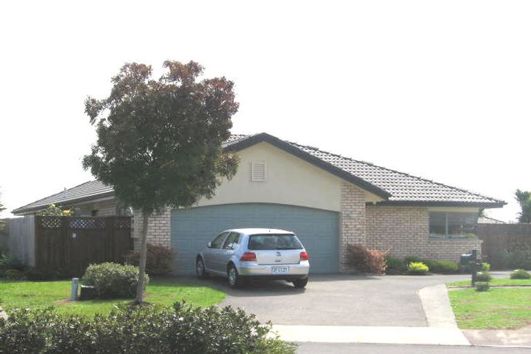 Photo of property in 11 Checkerberry Court, Henderson, Auckland, 0612