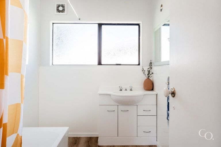 Photo of property in 2/72 Ohauiti Road, Hairini, Tauranga, 3112