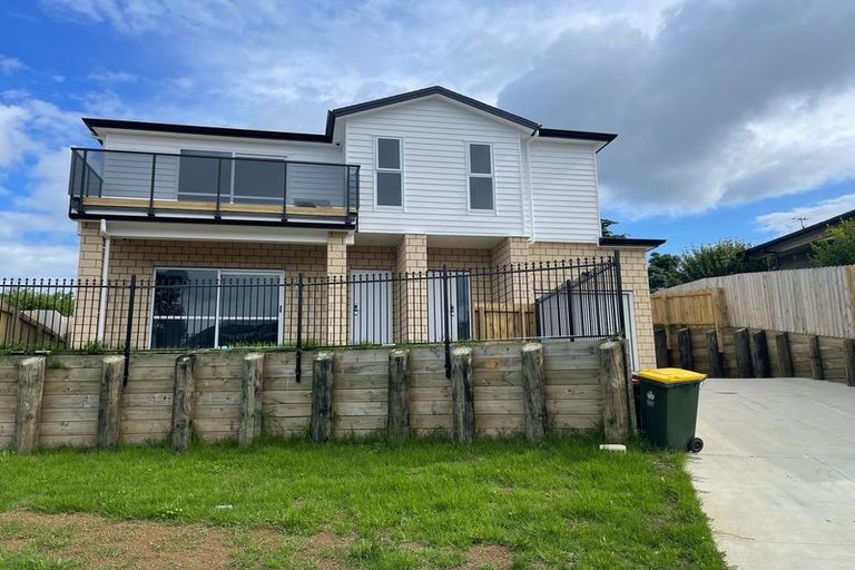 Photo of property in 75a Andrew Road, Howick, Auckland, 2010