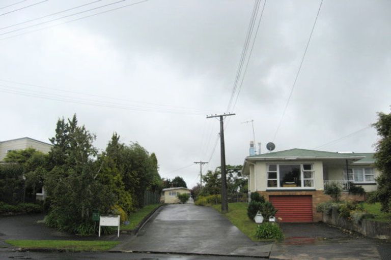 Photo of property in 8 Ballagh Close, Onerahi, Whangarei, 0110